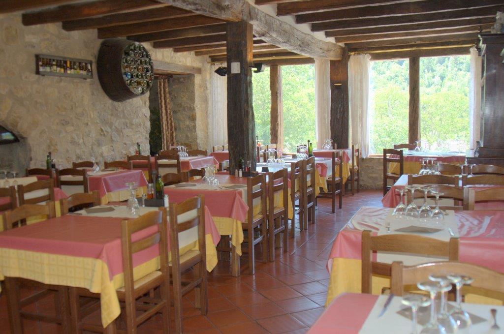 Hostal De La Rovira Oix 외부 사진