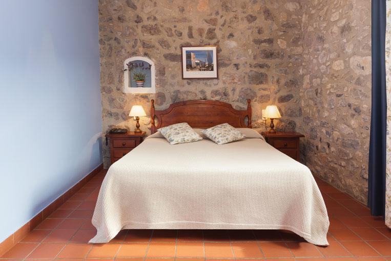Hostal De La Rovira Oix 외부 사진